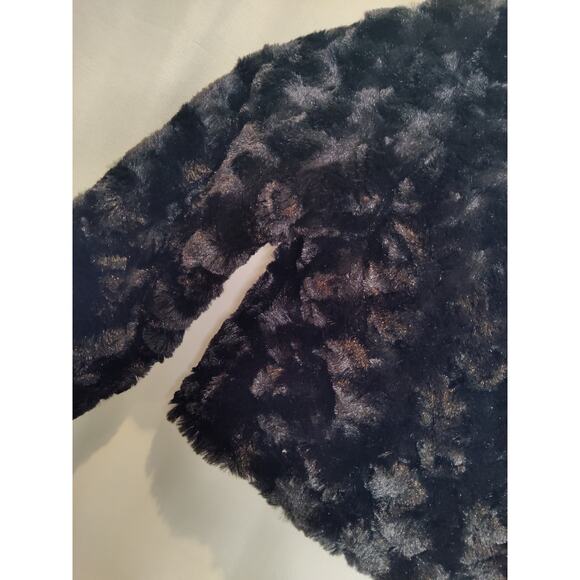 Gymboree Black Fuzzy Cardigan Long Sleeve Faux Fur Coat Bolero Shrug 2T-3T - Picture 3 of 6